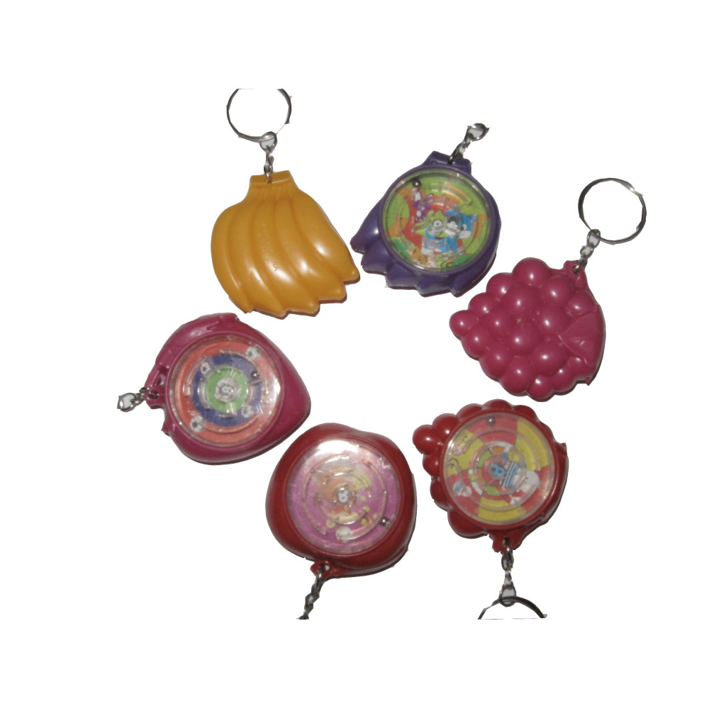 Брелок-гра (лабіринт з металевою кулькою) "Фрукти" 3,5 см  (ціна за уп в упаковці 10 шт)