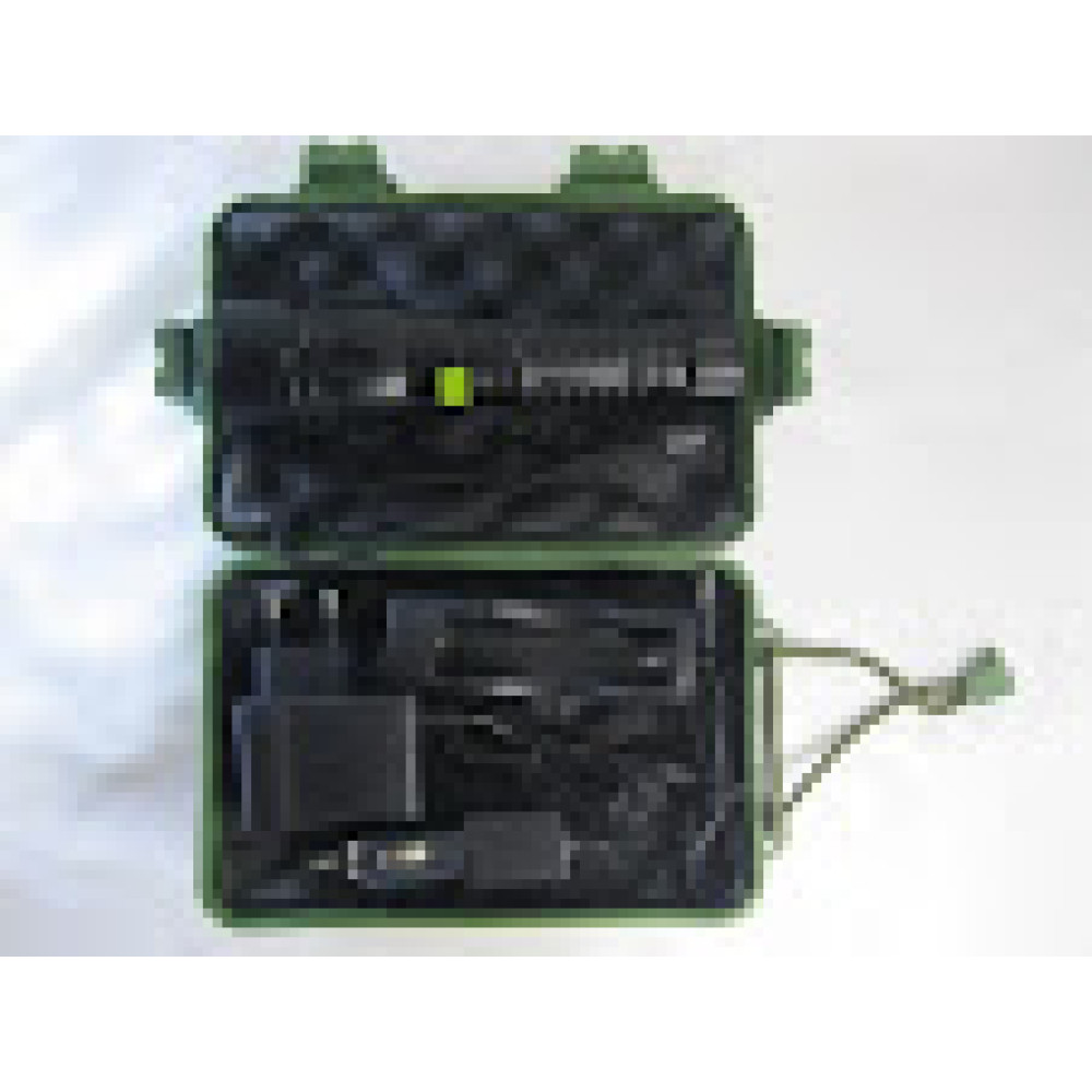 Ліхтар BL-8768 водостійкий в комплекті із зарядним пристроєм 220V і 12V, і подарункової коробкою