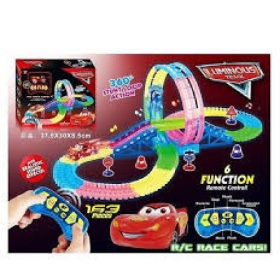 Трек на радіокеруванні 133 (24/2) світло, звук, 163 елементи, довжина треку 348 см, дорожні знаки, в коробці