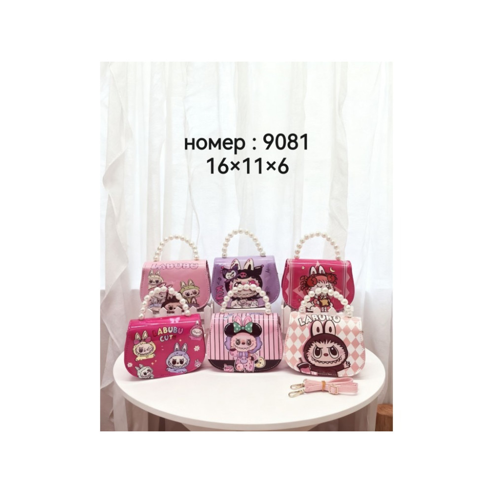 Дитяча сумка 9081  штучна шкіра 15*12*6с мікс кольорів, в упаковці