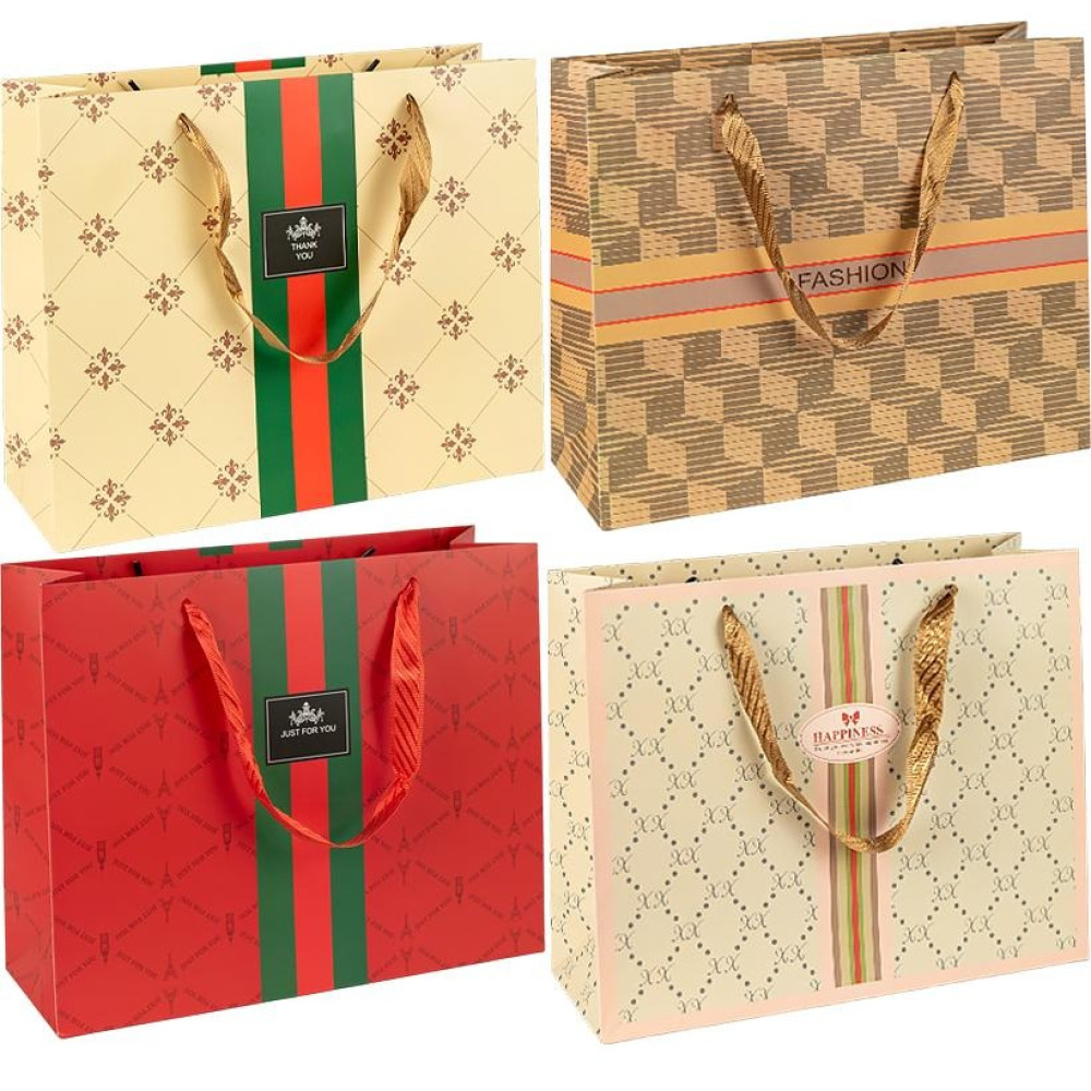 Пакет подарунковий 32х11х26 см горизонтальний з принтом HL-106/DF-349M (124922)